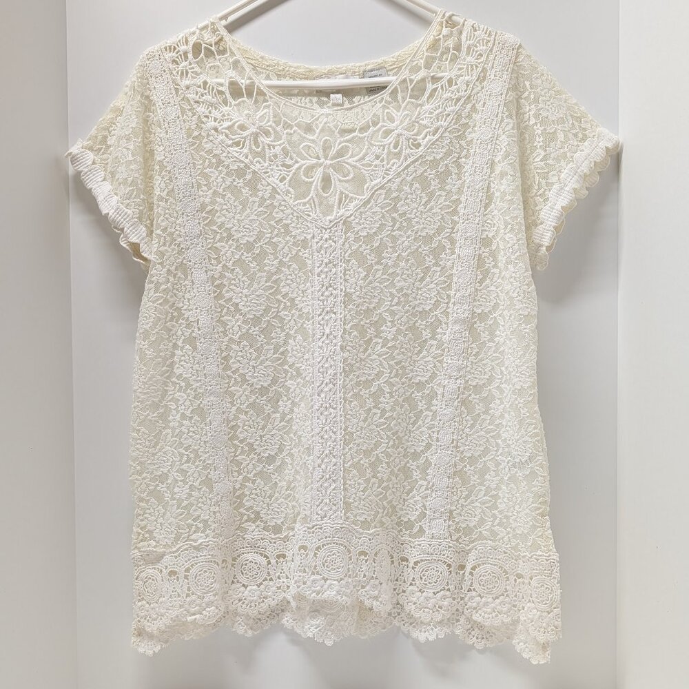 Miss Me Off-White Lace, Mesh, & Crochet Short Sleeve Blouse